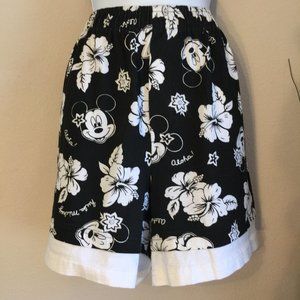 Disney Mickey Unlimited Jerry Leigh basketball shorts L black 100% cotton